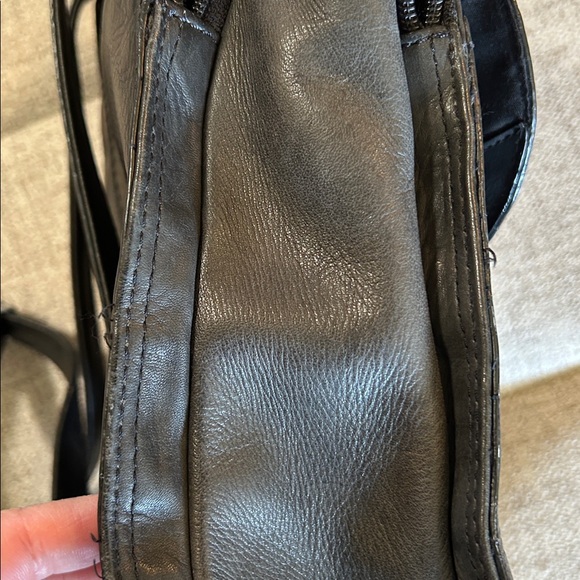 GREAT AMERICAN LEATHERWORKS BLACK BACKPACK BAG - Picture 11 of 16